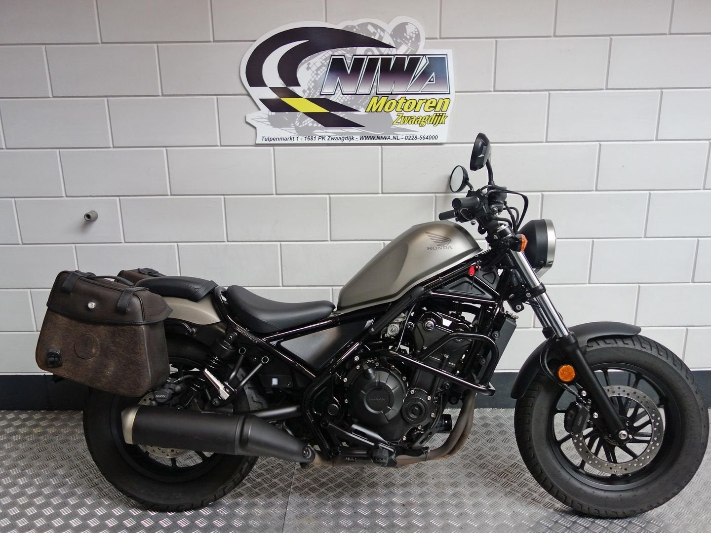 HONDA CMX 500 REBEL, 2 cilinders, HONDA, Bedrijf, Onbekend