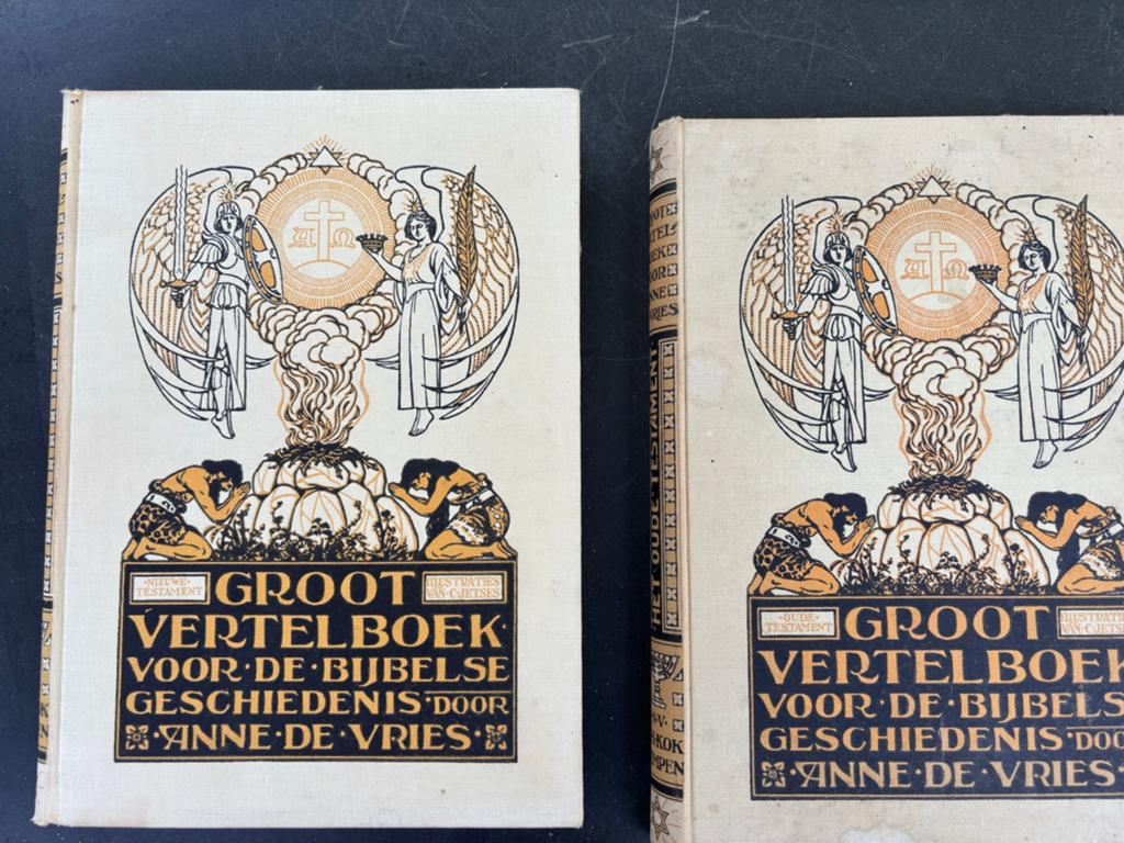 KINDERBIJBELS OT/NT GROOT VERTELBOEK 2 boeken ANNE DE VRIES, Ophalen of Verzenden, Gelezen, Christendom | Protestants