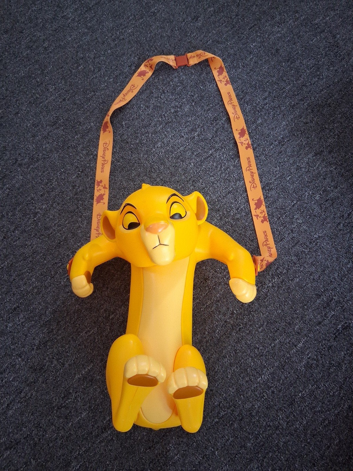 Lion King popcorn bak simba origineel Disney park, Ophalen of Verzenden, Leeuwenkoning of Jungle Boek, Gebruikt, Overige typen