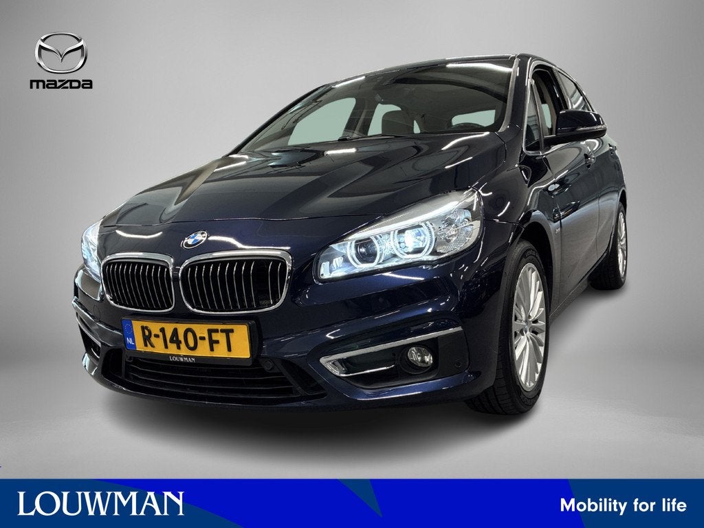 BMW 2 Serie Active Tourer 220i M Sport | Climate control | P, Auto's, BMW, 730 kg, Gebruikt, Euro 6, Blauw