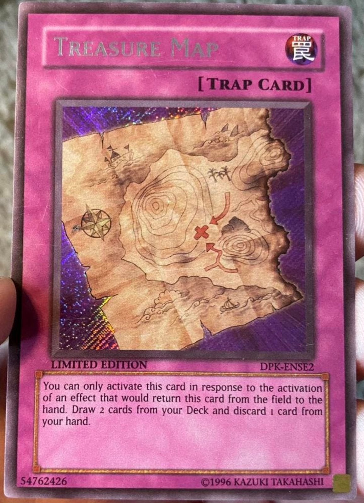 Yu-Gi-Oh! Faded Treasure Map DPK Old Duelist Promo !, Ophalen of Verzenden, Zo goed als nieuw, Losse kaart, Foil