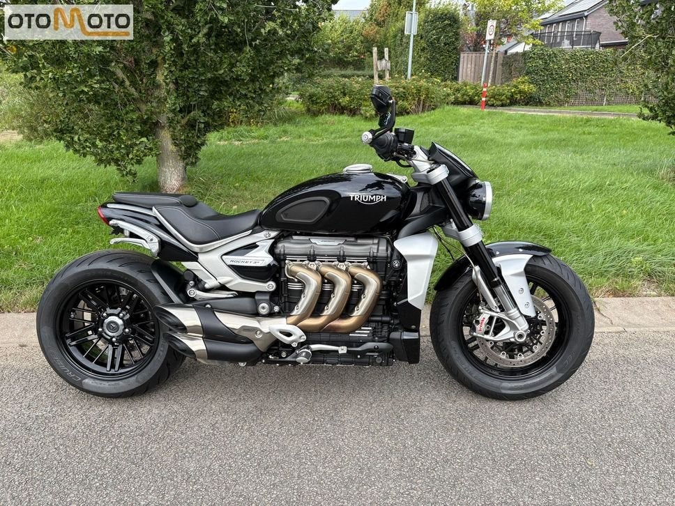 TRIUMPH ROCKET III R (bj 2020), Motoren, Bedrijf, Meer dan 35 kW, Onbekend, 2458 cc