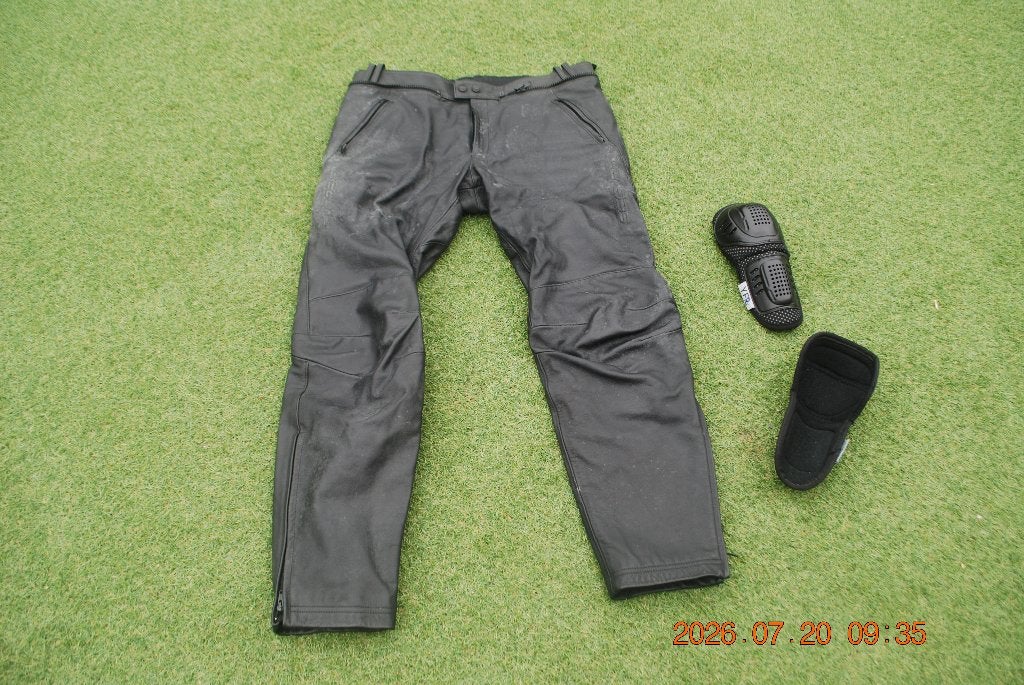 Leren zwarte motorbroek 2XL, Ophalen, Tweedehands, Broek | leer, Seguaa