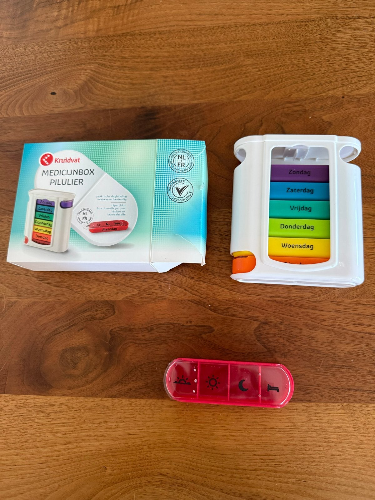 Medicijnenbox met dagindeling nieuw, Diversen, Ophalen of Verzenden, Nieuw