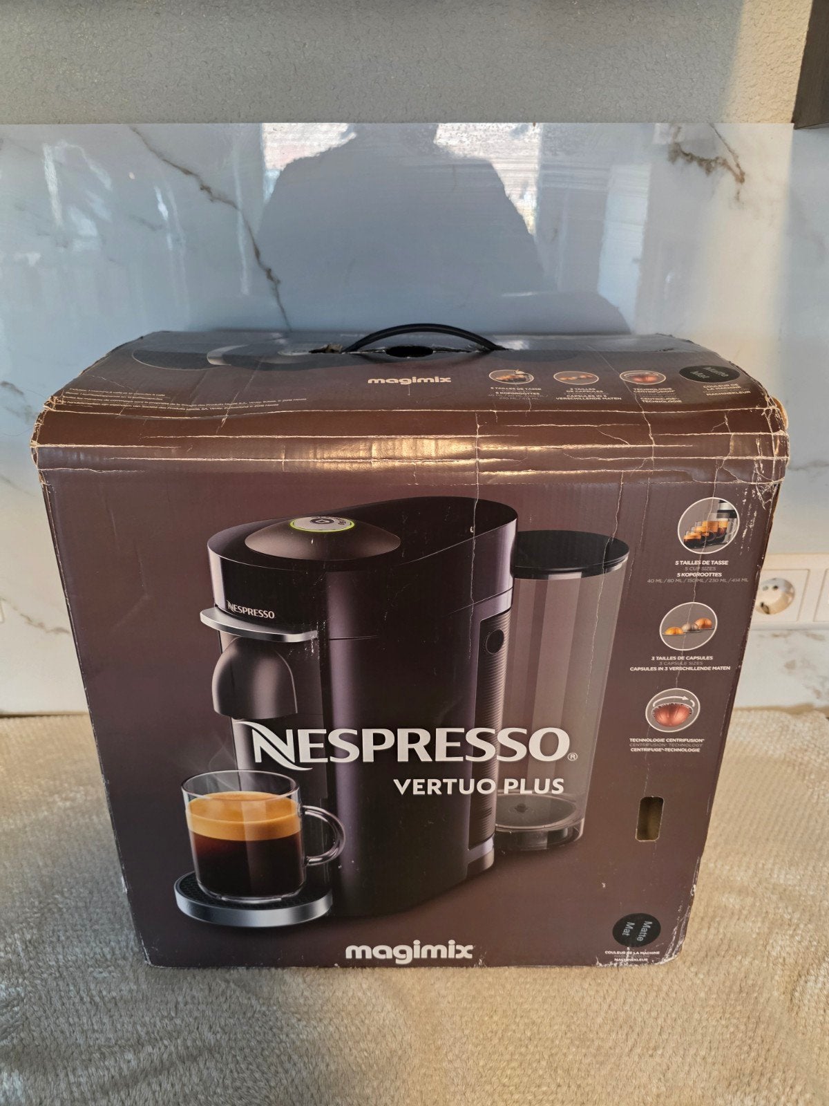Nespresso Vertuo Plus Magimix mat zwart, Ophalen of Verzenden, Zo goed als nieuw, Koffiemachine