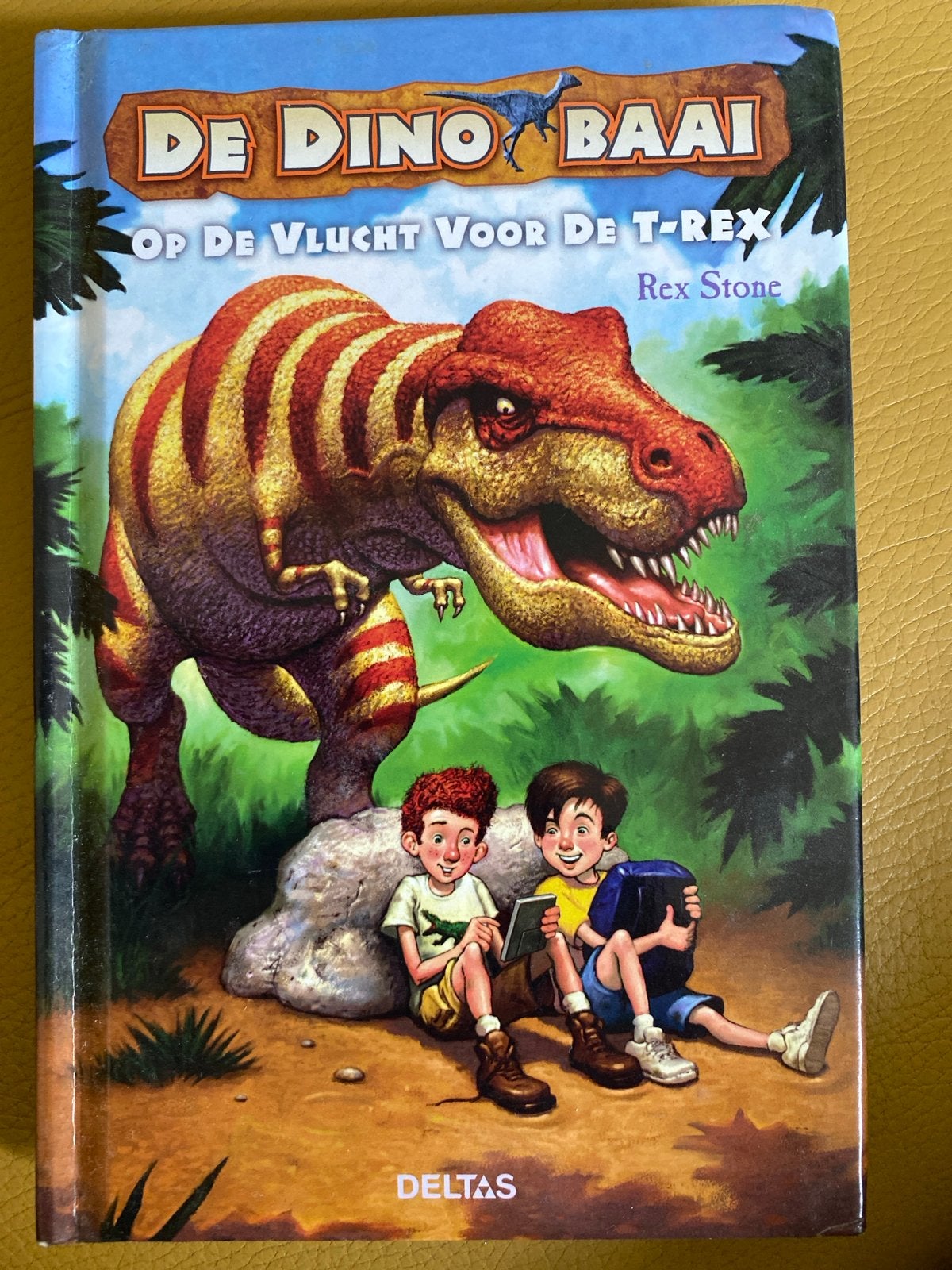 De Dino Baai: Op de vlucht voor de T-Rex - Rex Stone, Boeken, Ophalen, Zo goed als nieuw, Fictie