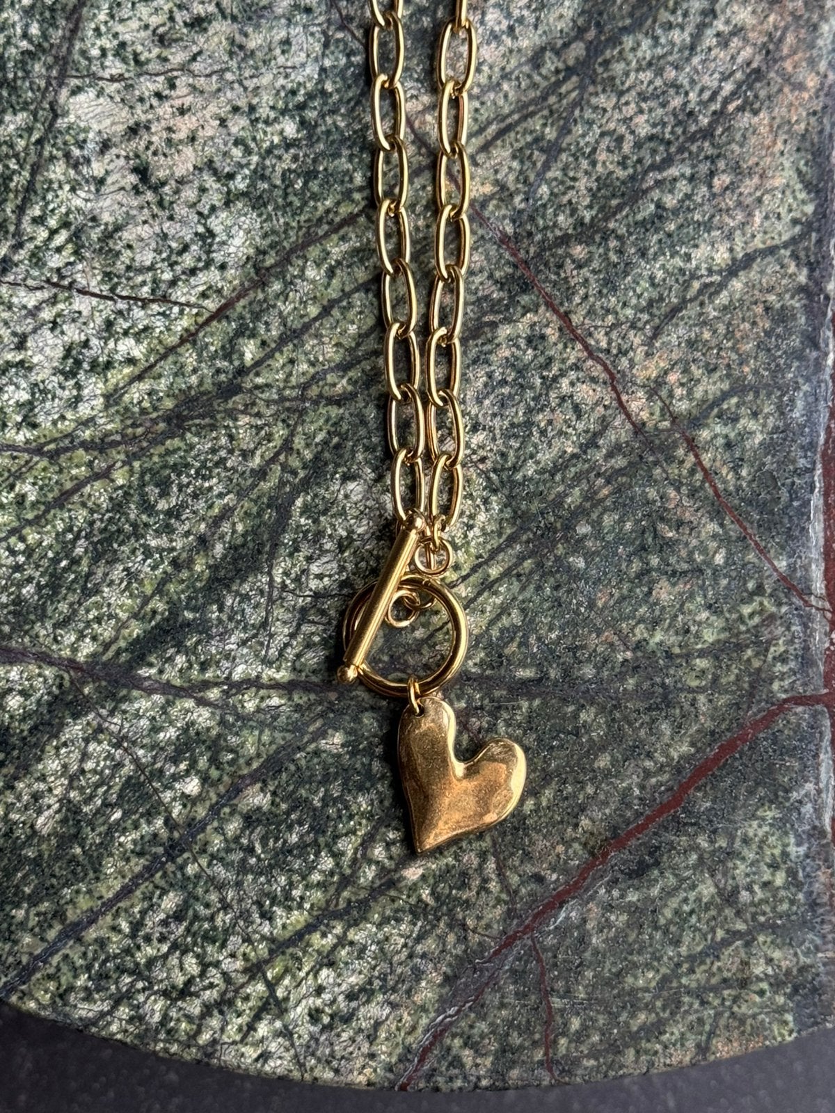 Anna + Nina gouden ketting met hartje | Nieuw, Met hanger, Nieuw, Ophalen of Verzenden, Goud