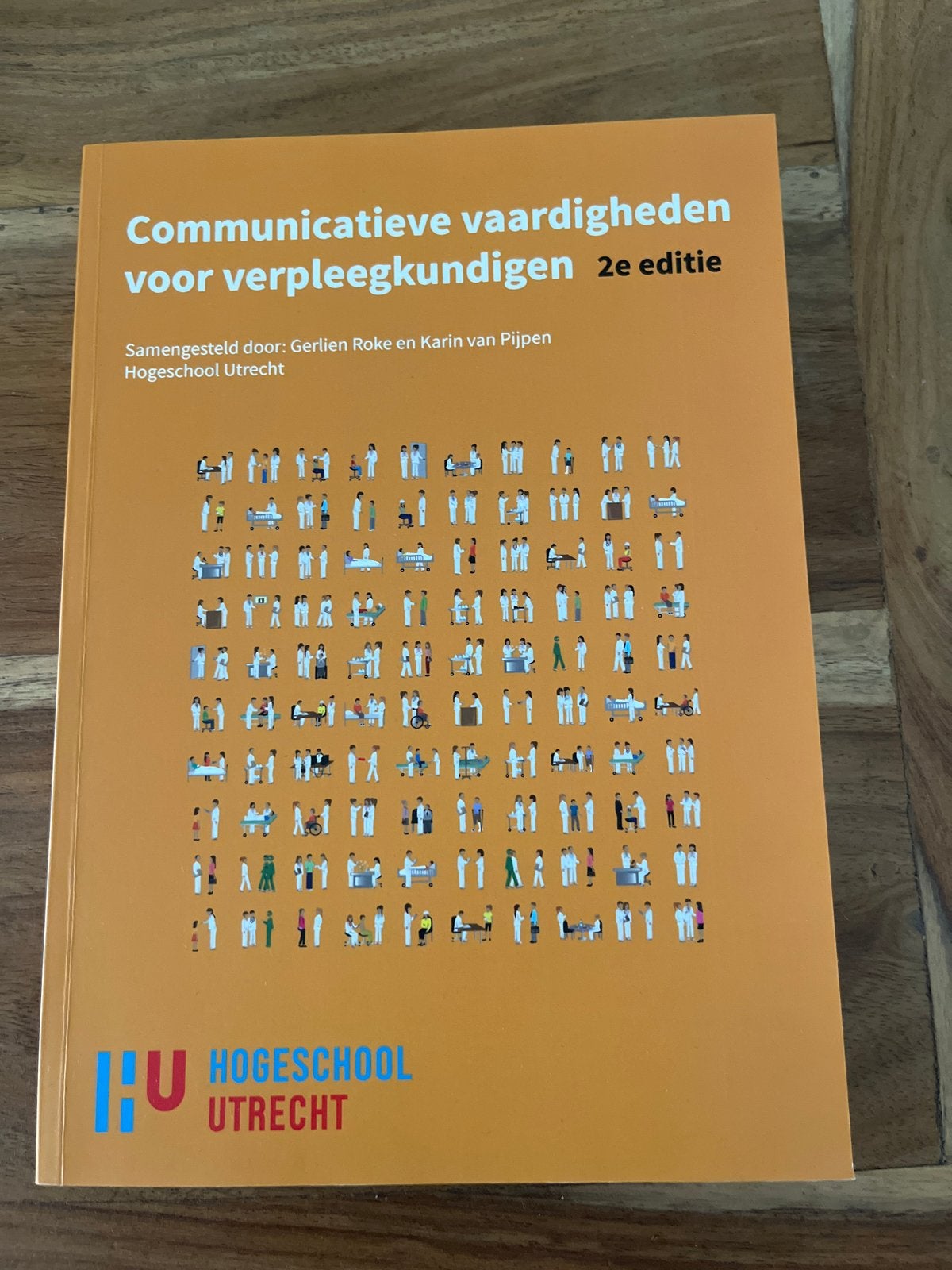 Communicatieve vaardigheden voor verpleegkundigen 2e editie, Ophalen of Verzenden, Gamma, Zo goed als nieuw, HBO