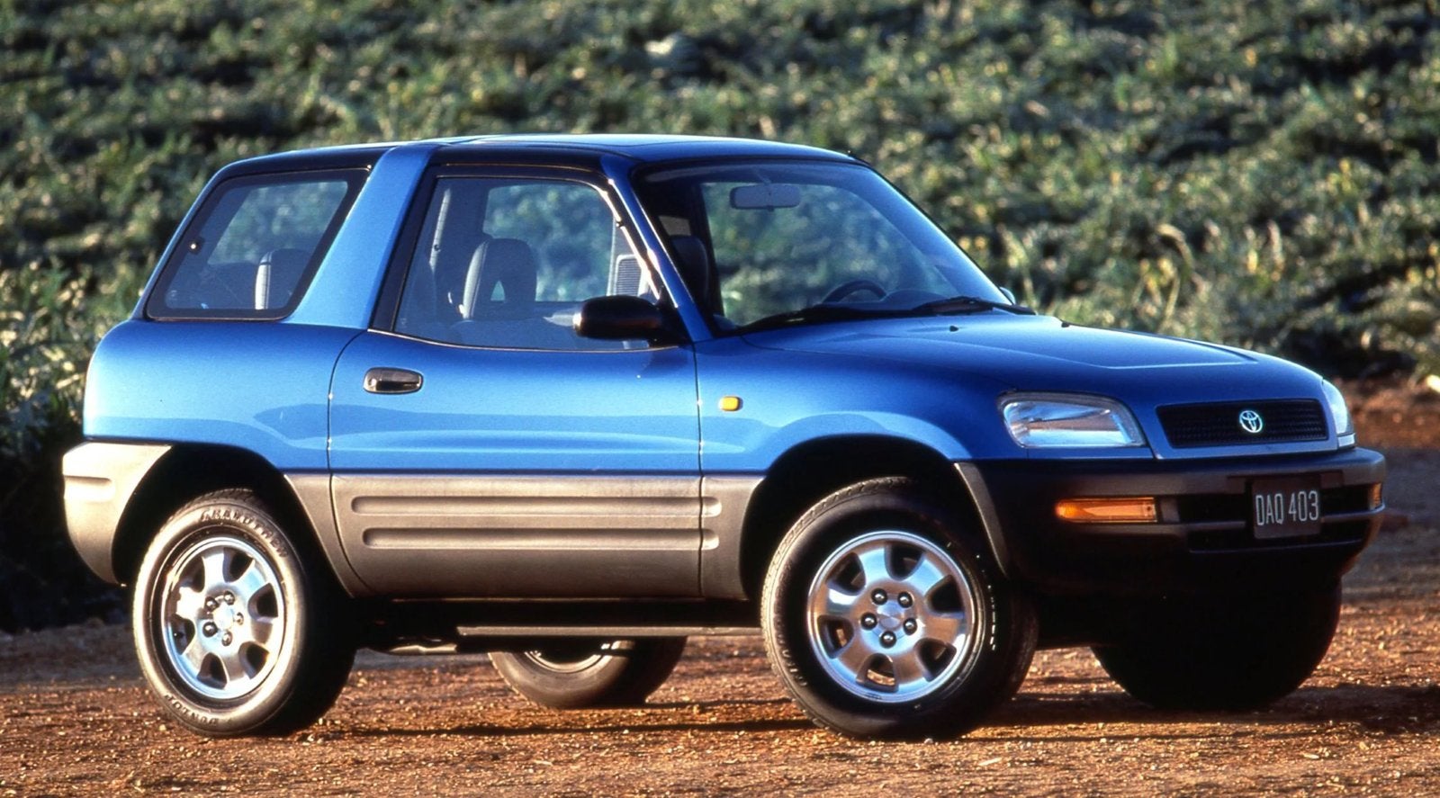 GEZOCHT toyota Rav4 funcruiser of Suzuki vitara goede staat