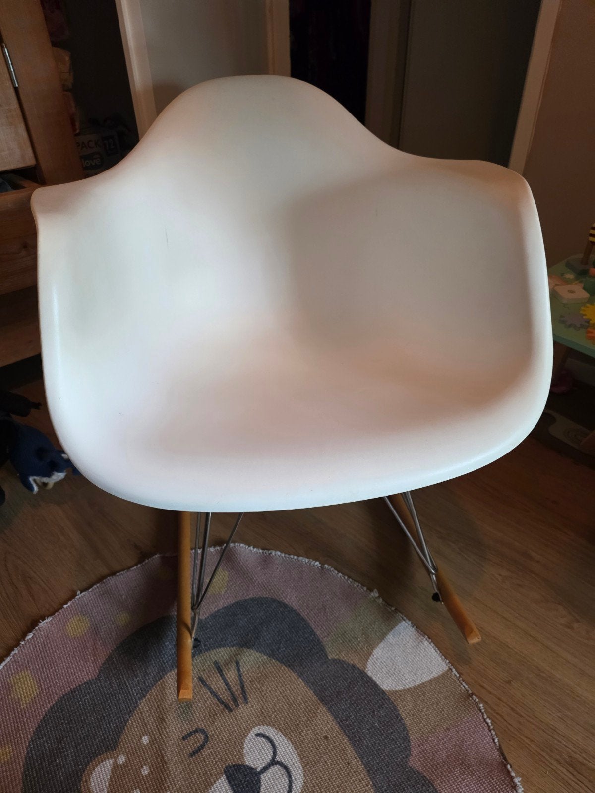 Vitra RAR Schommelstoel Eames Plastic Chair Wit, Huis en Inrichting, Ophalen, Gebruikt, Hout, Wit