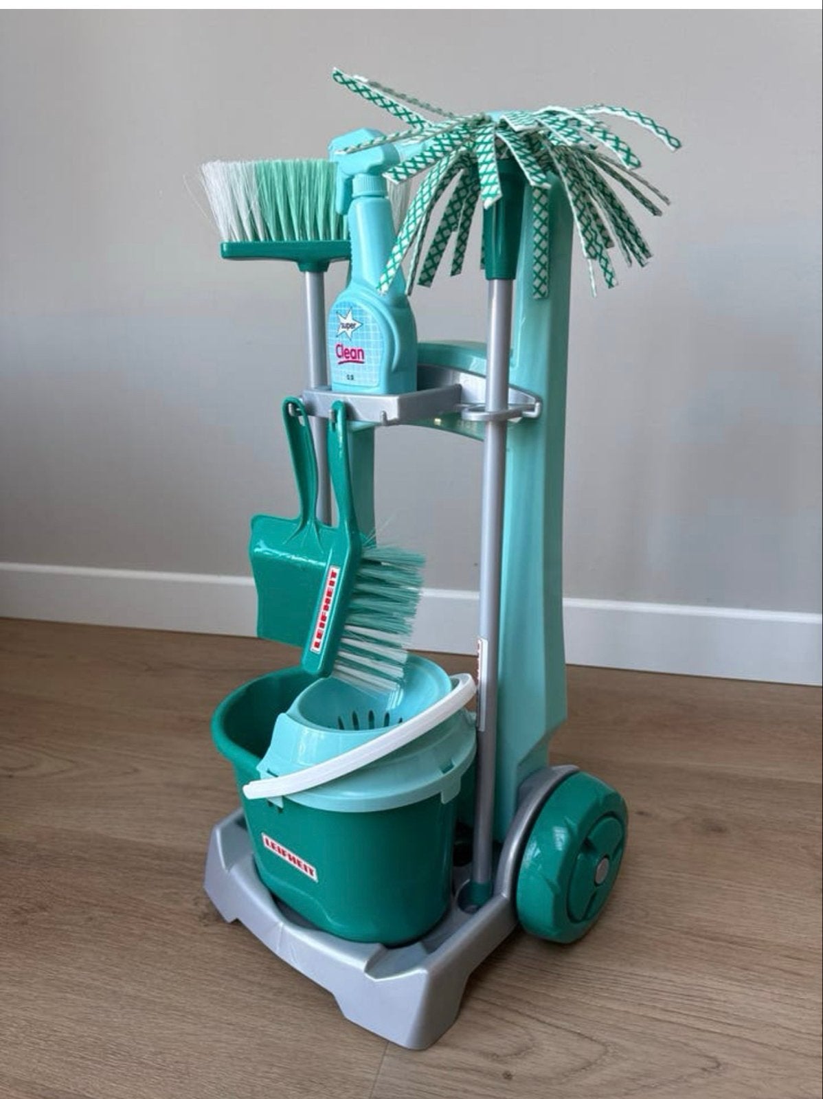 Leifheit Speelgoed Schoonmaakset met Kar, Kinderen en Baby's, Ophalen of Verzenden, Zo goed als nieuw, Jongen of Meisje