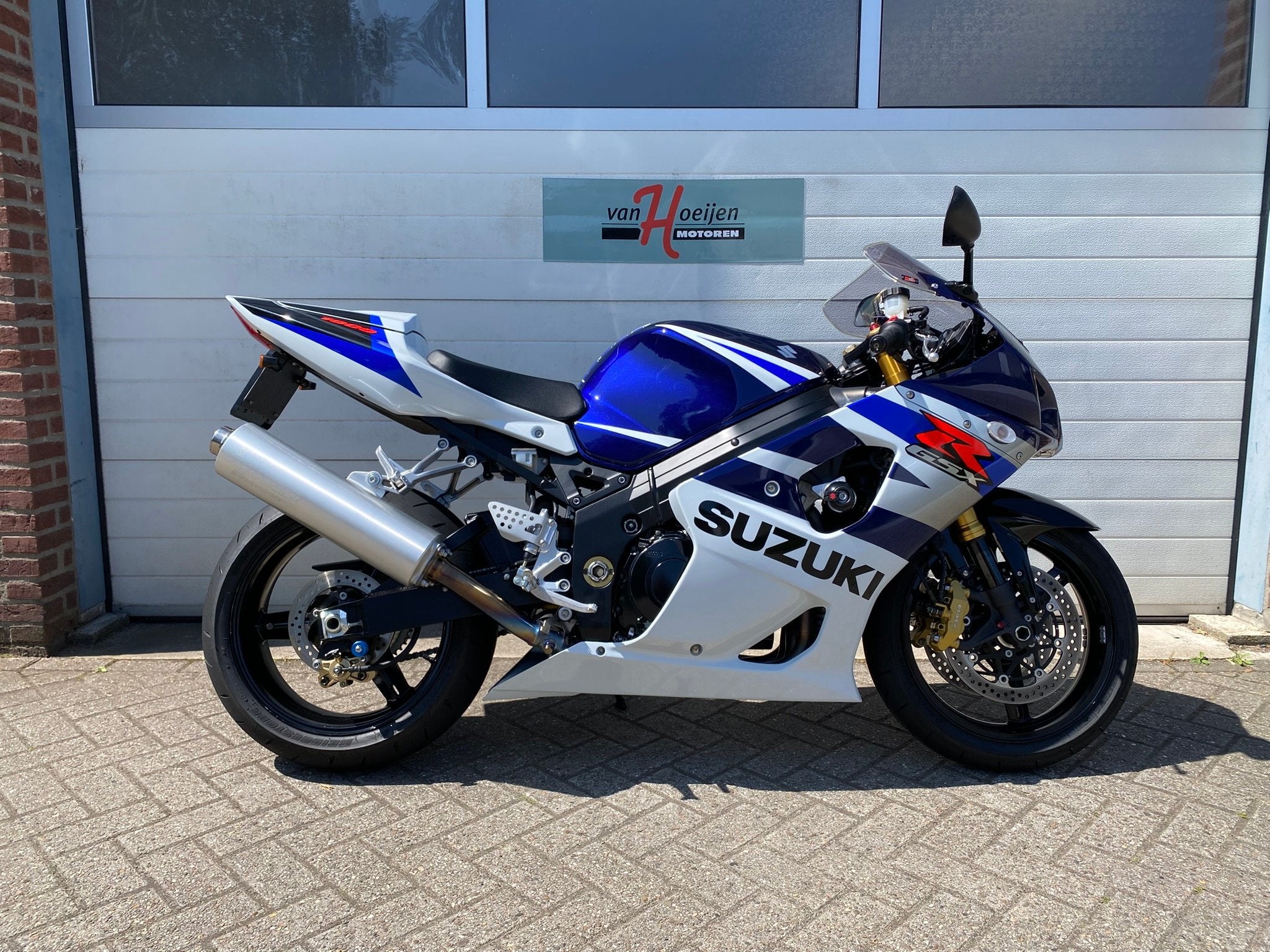 Suzuki GSX-R1000 K4 ORIGNL. 8608KM! (bj 2005), 988 cc, Bedrijf, Sport