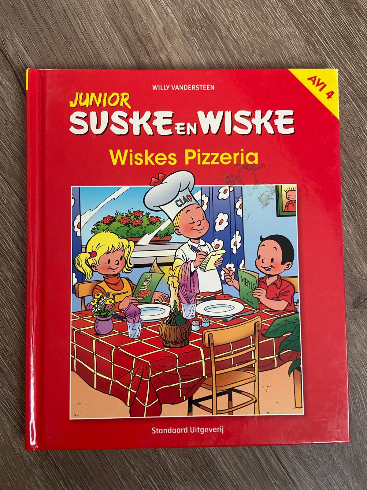 Junior Suske en Wiske - Wiskes Pizzeria, Eén stripboek, Ophalen of Verzenden, Gelezen