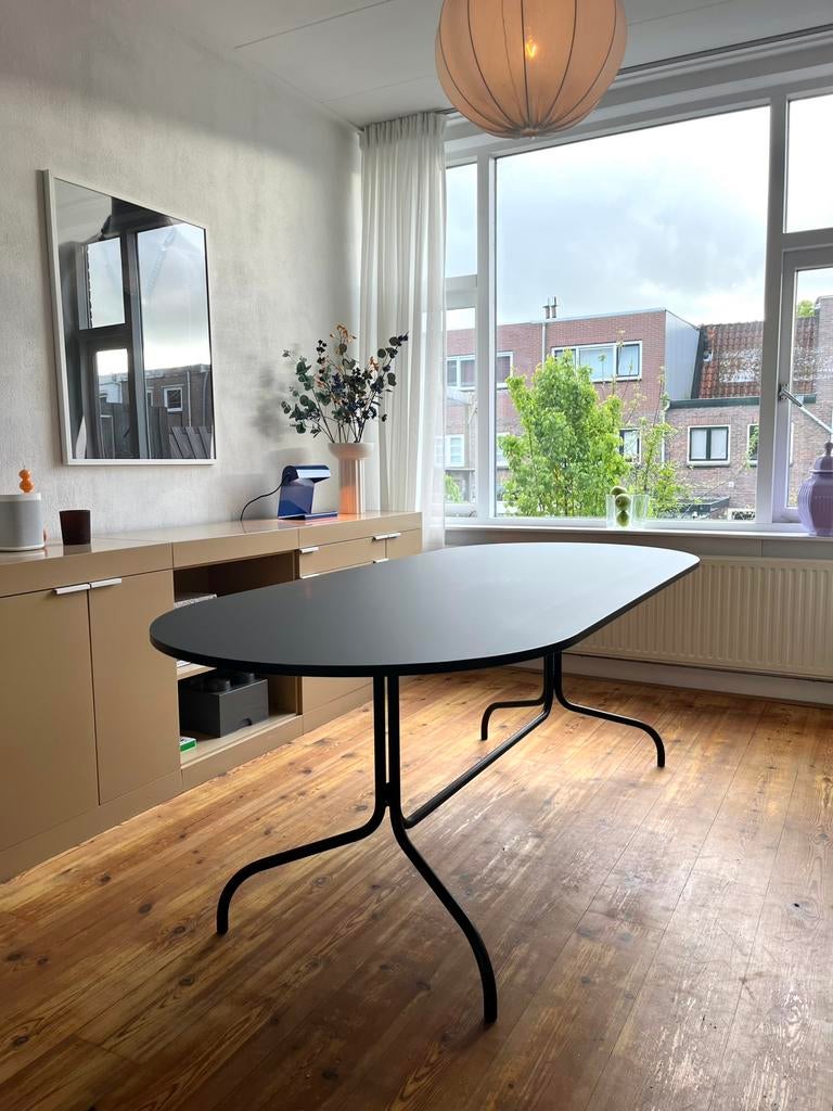 Fest eettafel, Ophalen, Zo goed als nieuw