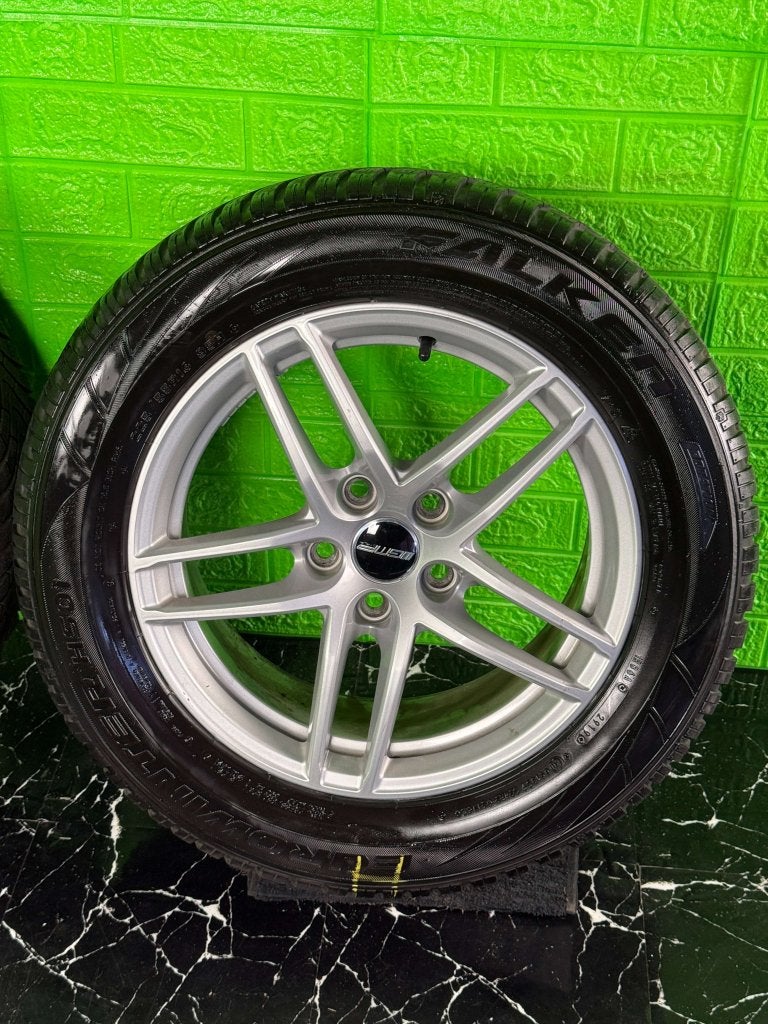 Originele Alfa Romeo Giulia velgen 16" 5x110 winterset, Niet ingevuld, Gebruikt, 16 inch, Banden en Velgen