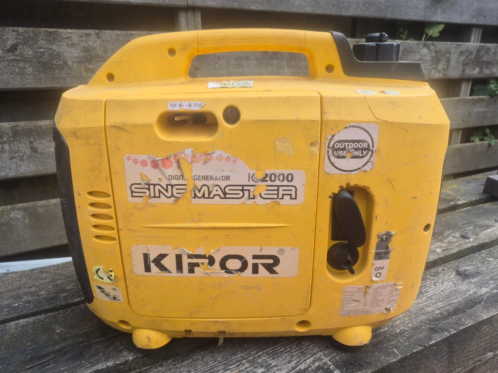Kipor Sinemaster IC2000 Digitale Generator, Ophalen