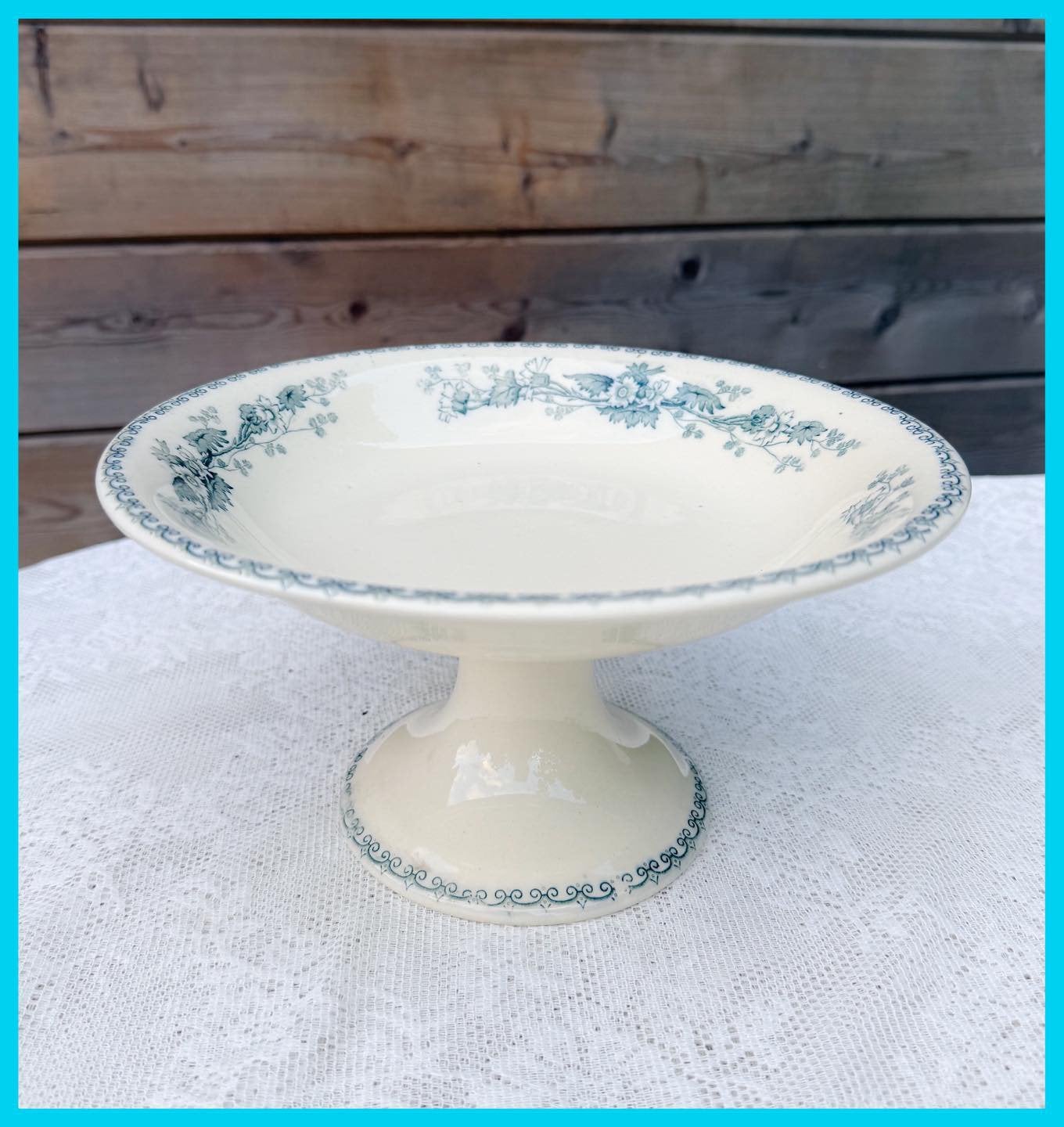 Antieke schaal op voet Petrus Regout Bertha brocant servies, Antiek en Kunst, Antiek | Servies los, Ophalen of Verzenden