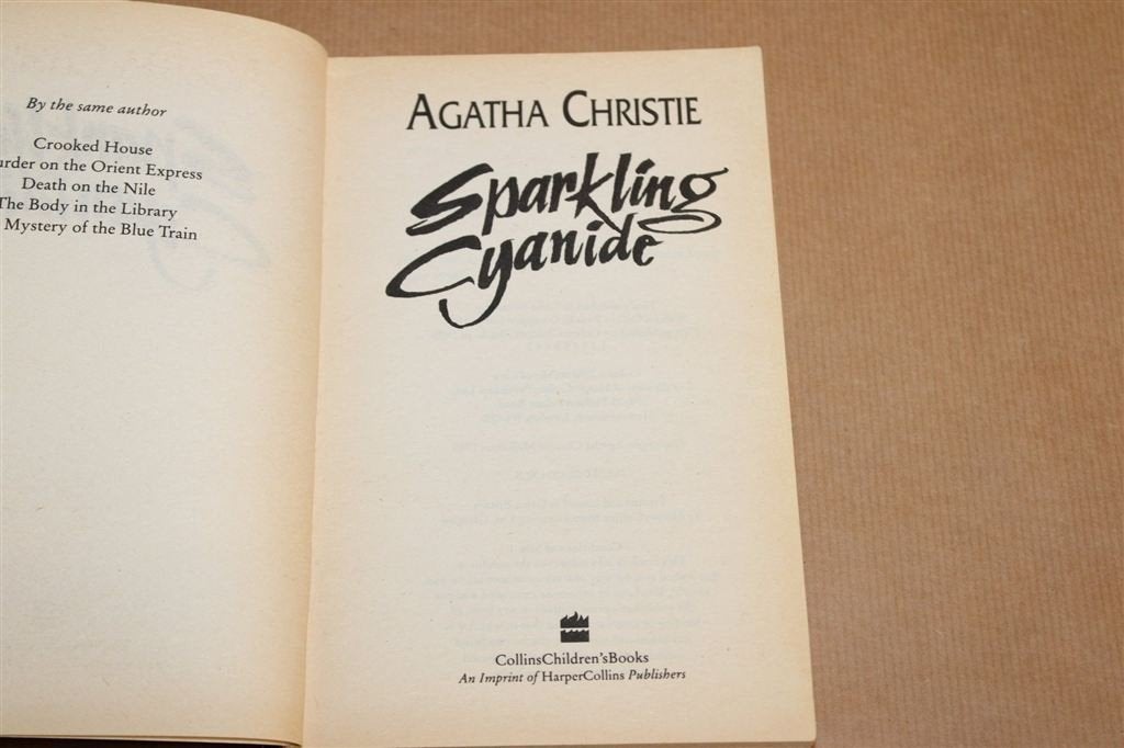 Sparkling Cyanide — Agatha Christie 1995, Boeken, Ophalen of Verzenden, Gelezen