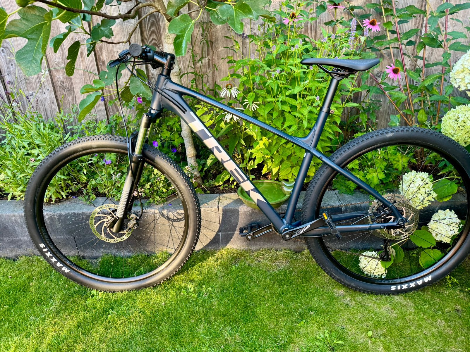 Trek Marlin 7, Fietsen en Brommers, Fietsen | Mountainbikes en ATB, 57 cm of meer, Hardtail, Ophalen of Verzenden, Zo goed als nieuw