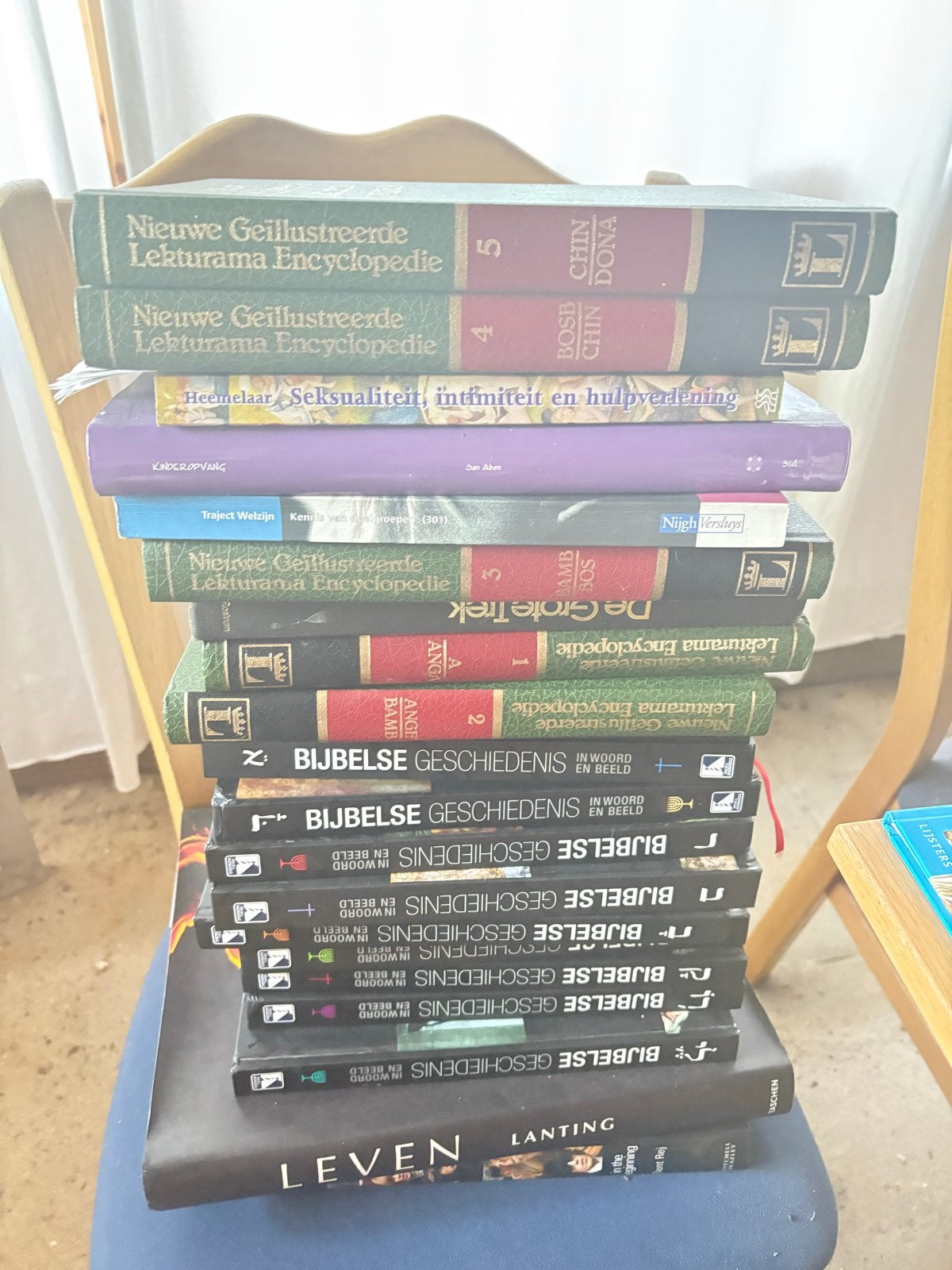 Diverse boeken: Encyclopedie, Bijbelse Geschiedenis, etc., Boeken, Encyclopedieën, Ophalen of Verzenden, Gelezen, Overige onderwerpen