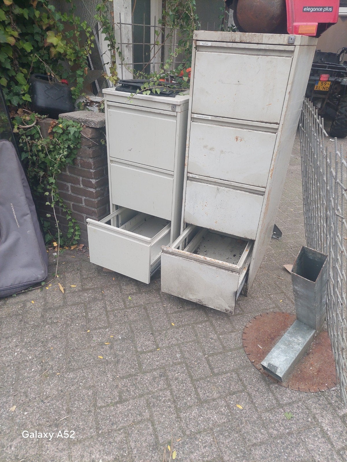 Metalen ladekasten (2 stuks), Ophalen, Minder dan 50 cm, Gebruikt, 100 tot 150 cm