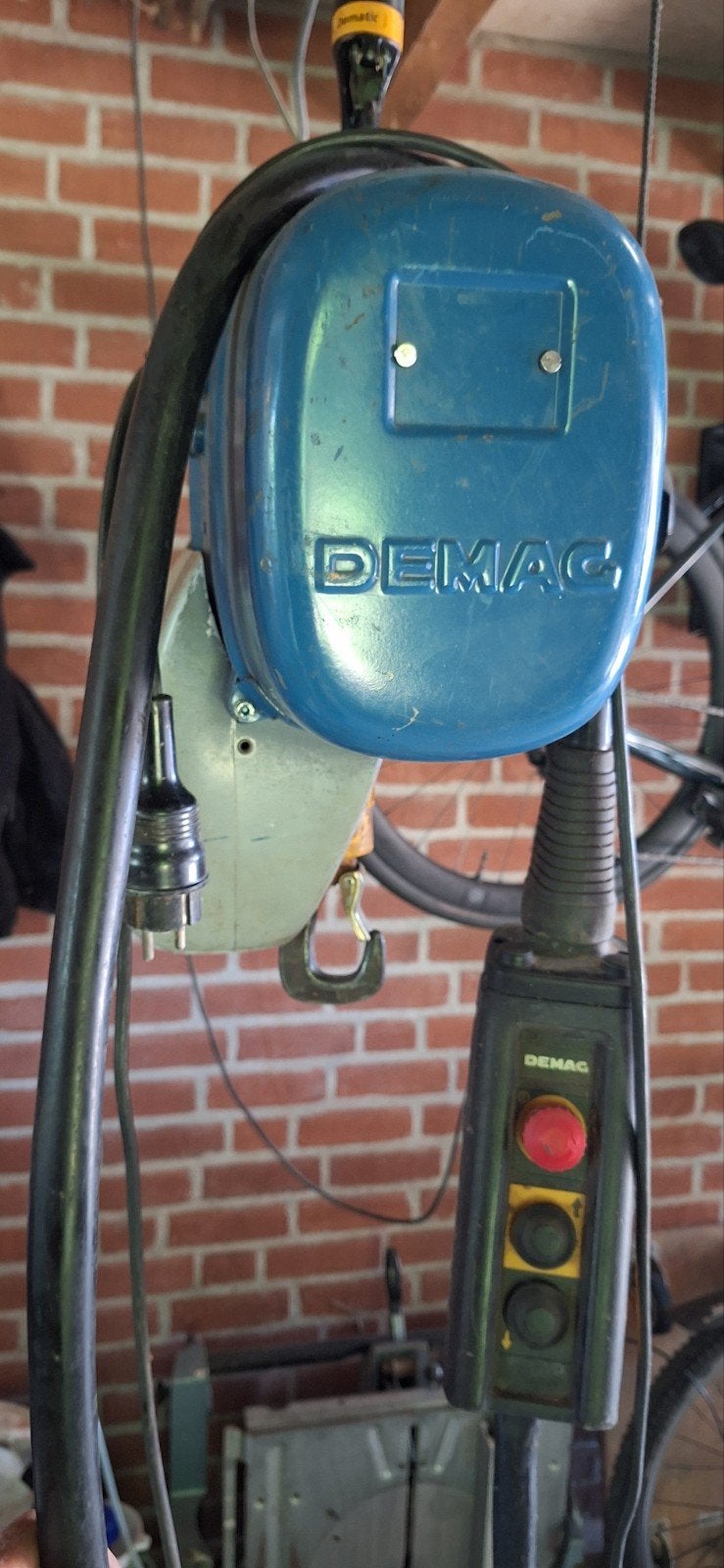 Demag takel PK1 240V, Doe-het-zelf en Verbouw, Lieren en Takels, Ophalen, Gebruikt