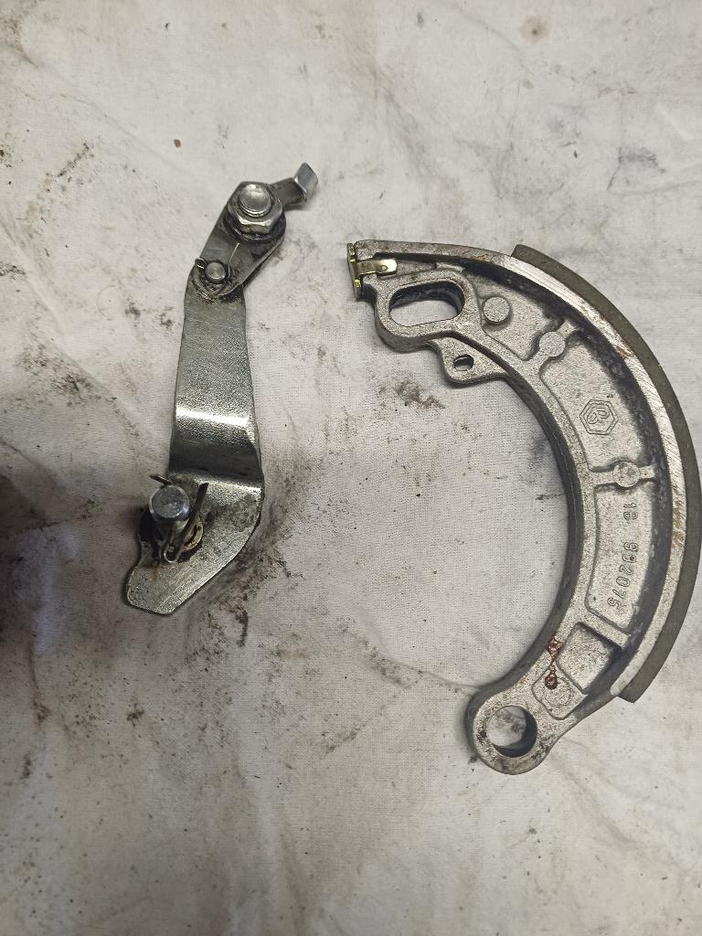 Vespa pk50 automaat plurimatic achter rem gebruikt, Fietsen en Brommers, Brommeronderdelen | Oldtimers, Ophalen of Verzenden, Gebruikt