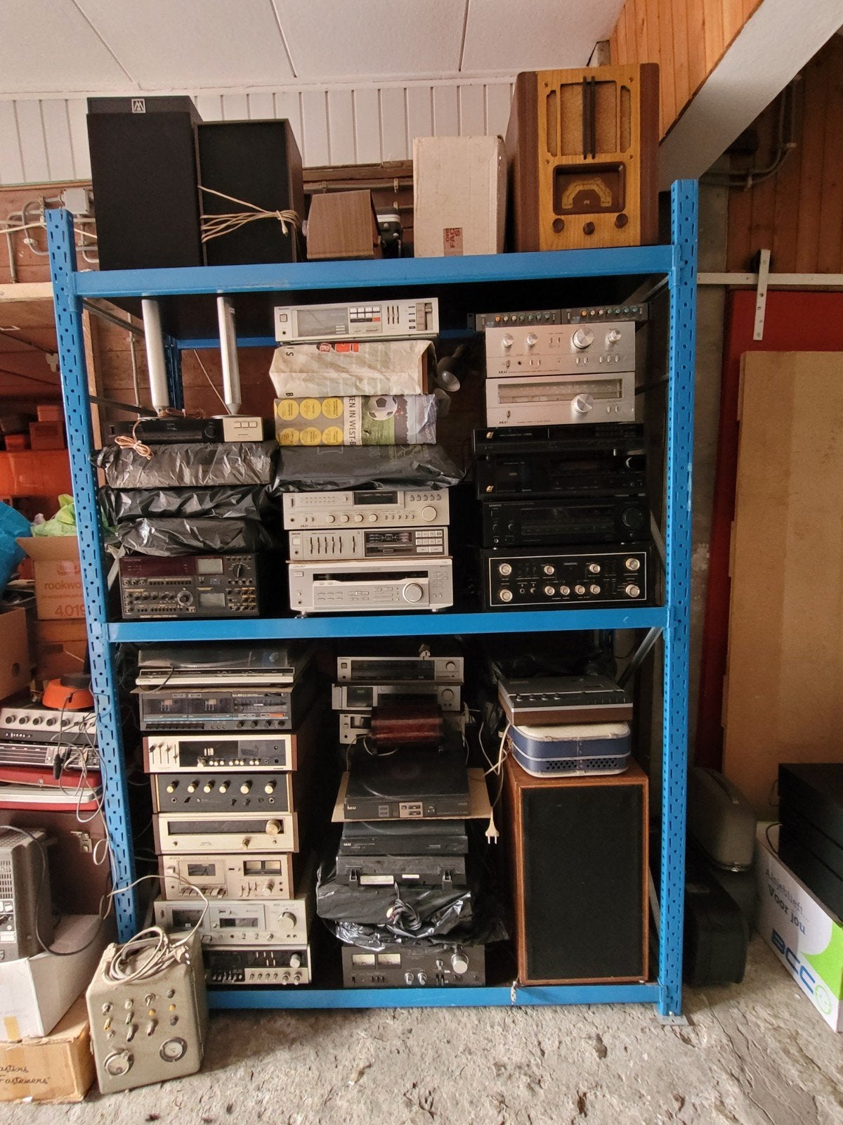 partij vintage radio's, Ophalen