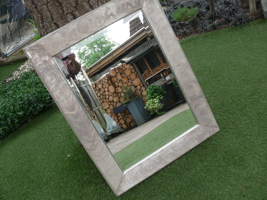 Grote geslepen spiegel nu 5 euro !! 87 X 67 cm, Huis en Inrichting, Woonaccessoires | Spiegels, Ophalen of Verzenden, Zo goed als nieuw