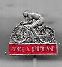 WIELRENNER RONDE VAN NEDERLAND FIETSER SPORT SPELD, Ophalen of Verzenden, Gebruikt, Sport, Speldje of Pin