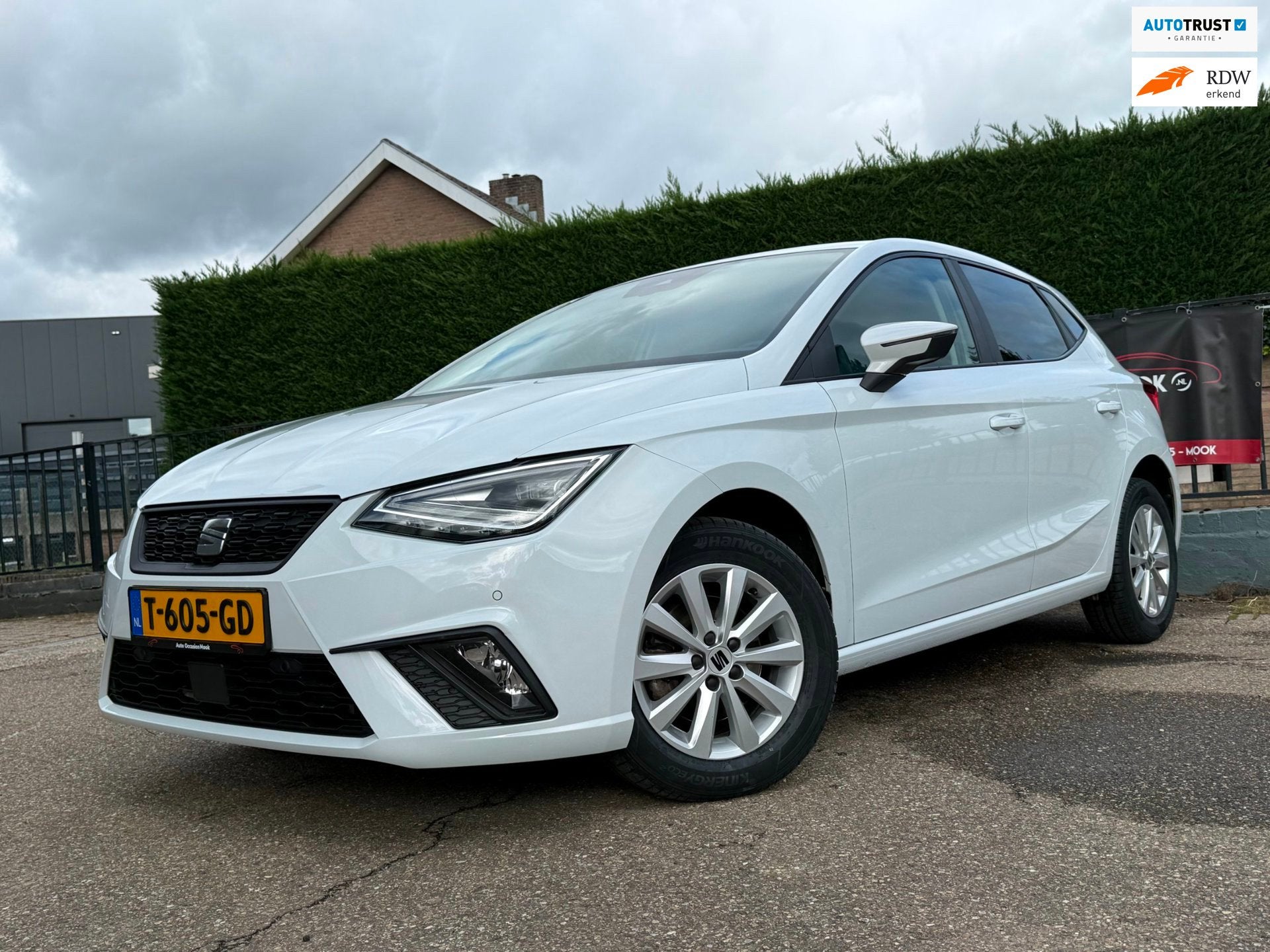 Seat Ibiza 1.0 EcoTSI 116 pk 6 versnellingen Apple carplay E, Voorwielaandrijving, Stof, 580 kg, Bedrijf