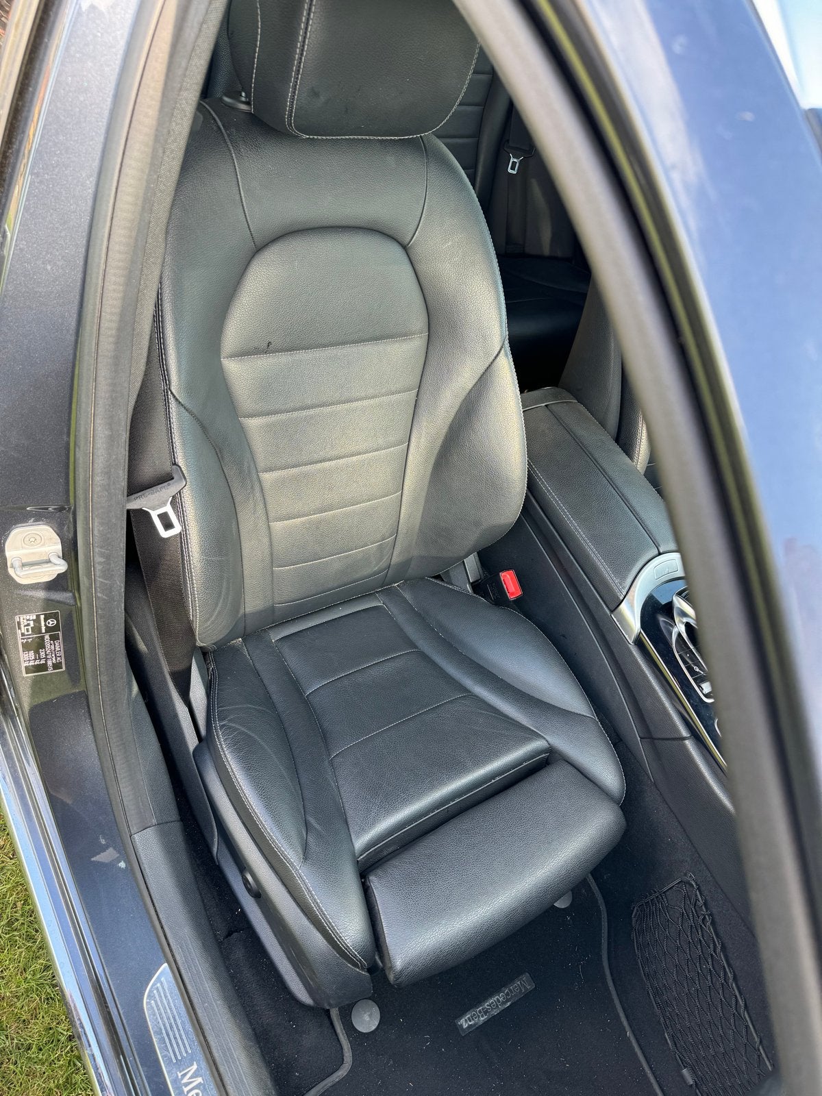 Foto 8 van Mercedes-Benz C-Klasse C350 e Plug-in Hybrid 279pk 7G-TRONIC