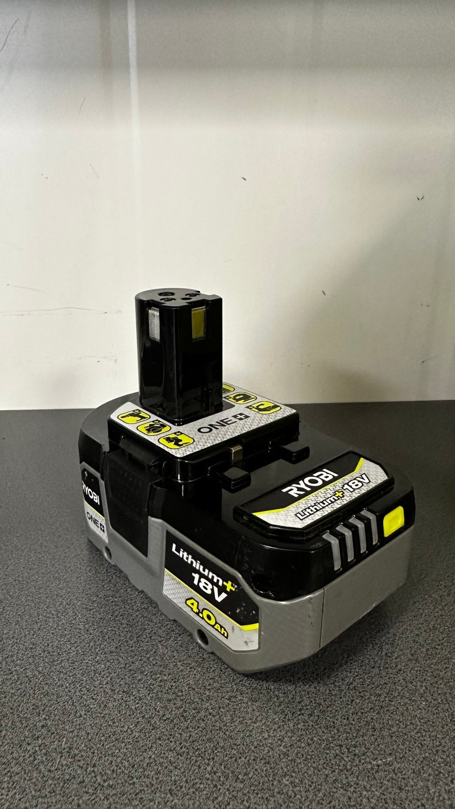 Ryobi ONE+ 18V 4.0Ah Lithium+ Accu (Nieuw Model), Ophalen of Verzenden, Zo goed als nieuw