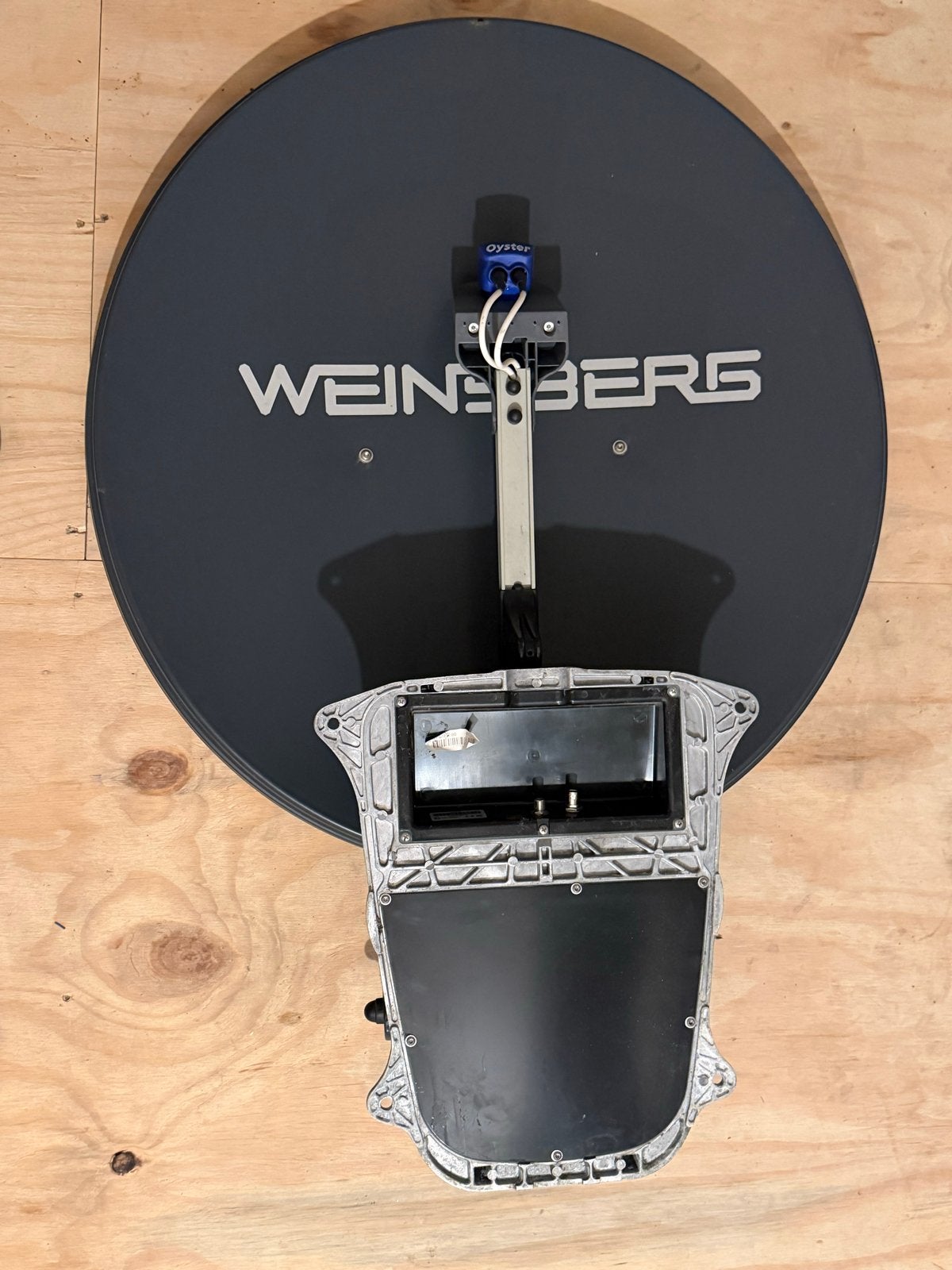 Weinsberg Oyster Satellietschotel met FeatureBox, Caravans en Kamperen, Ophalen, Zo goed als nieuw