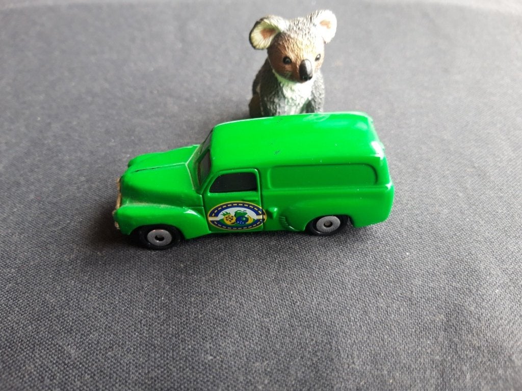 Matchbox Holden FJ Panel Van groen, Ophalen of Verzenden, Gebruikt, Auto