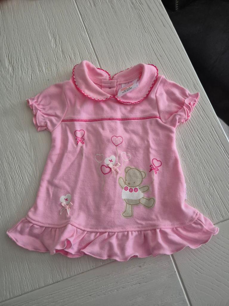 Roze babyjurkje met beertje en hartjes, Kinderen en Baby's, Babykleding | Overige, Ophalen of Verzenden, Zo goed als nieuw, MINI