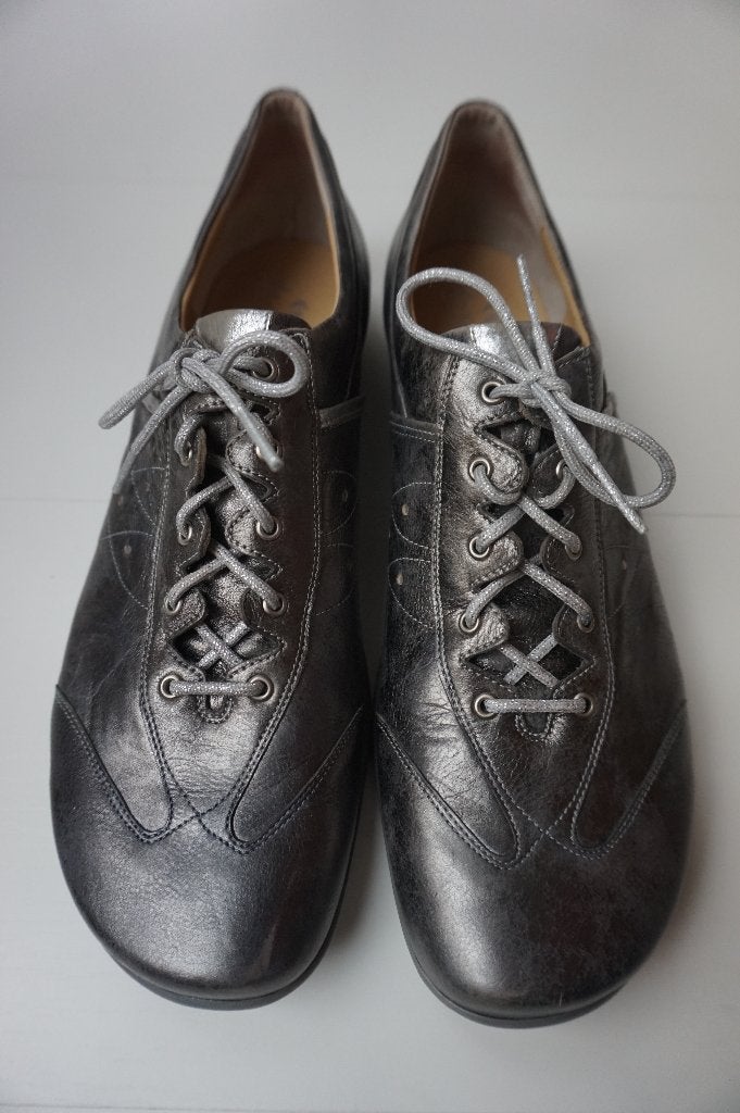 Durea veterschoenen sneakers schoen zilver grijs mt 42 43 E, Durea, Ophalen of Verzenden, Grijs, Sneakers of Gympen