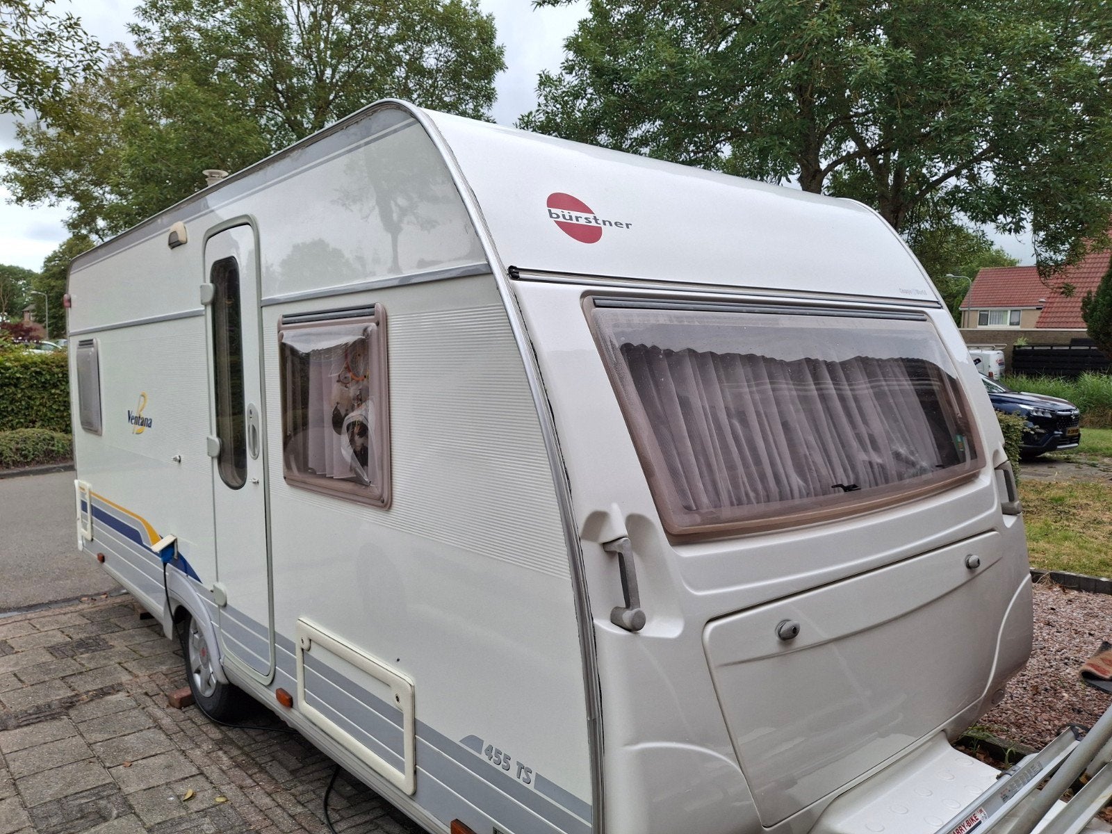 Burstner Ventana 455 TS - Complete en goed onderhouden, Vast bed, Rondzit, Particulier, Kachel