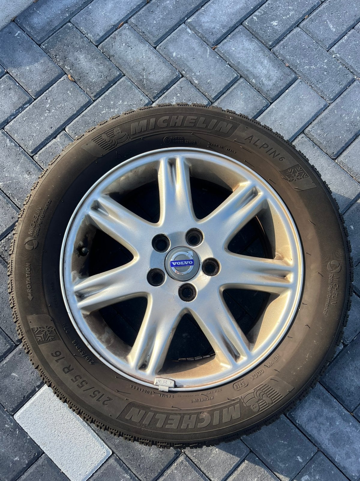 Michelin Volvo 215/55 R 16 winterbanden, Ophalen, 215 mm, 16 inch, Banden en Velgen