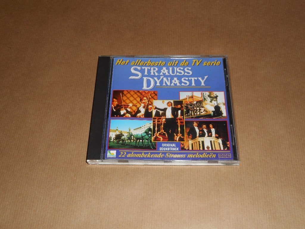 CD Strauss Dynasty Het Allerbeste uit de TV serie, Ophalen of Verzenden, Zo goed als nieuw