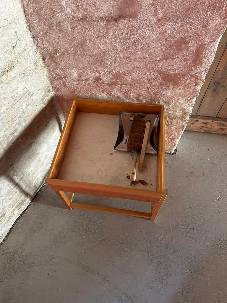 IKEA houten plantenbak - ideaal voor binnen en buiten, Tuin en Terras, Bloembakken en Plantenbakken, Ophalen, Gebruikt, Minder dan 60 cm