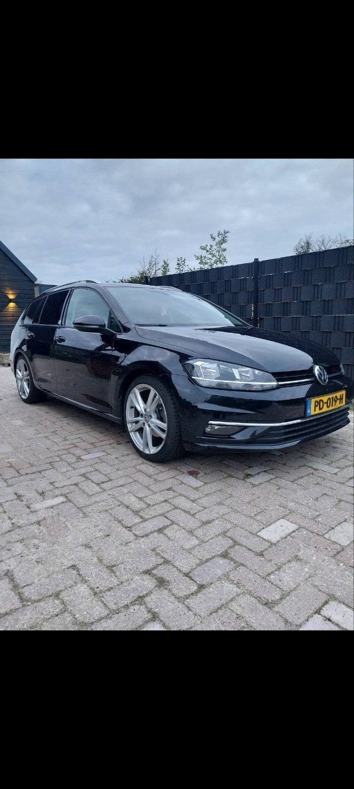 Volkswagen Golf Variant 1.0 TSI 110pk 2017 Zwart, Voorwielaandrijving, 1195 kg, Zwart, Origineel Nederlands