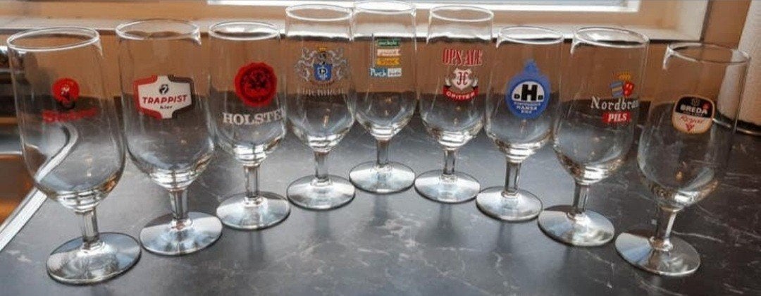 Unieke set van 9 diverse bierglazen met merklogo's, Ophalen of Verzenden
