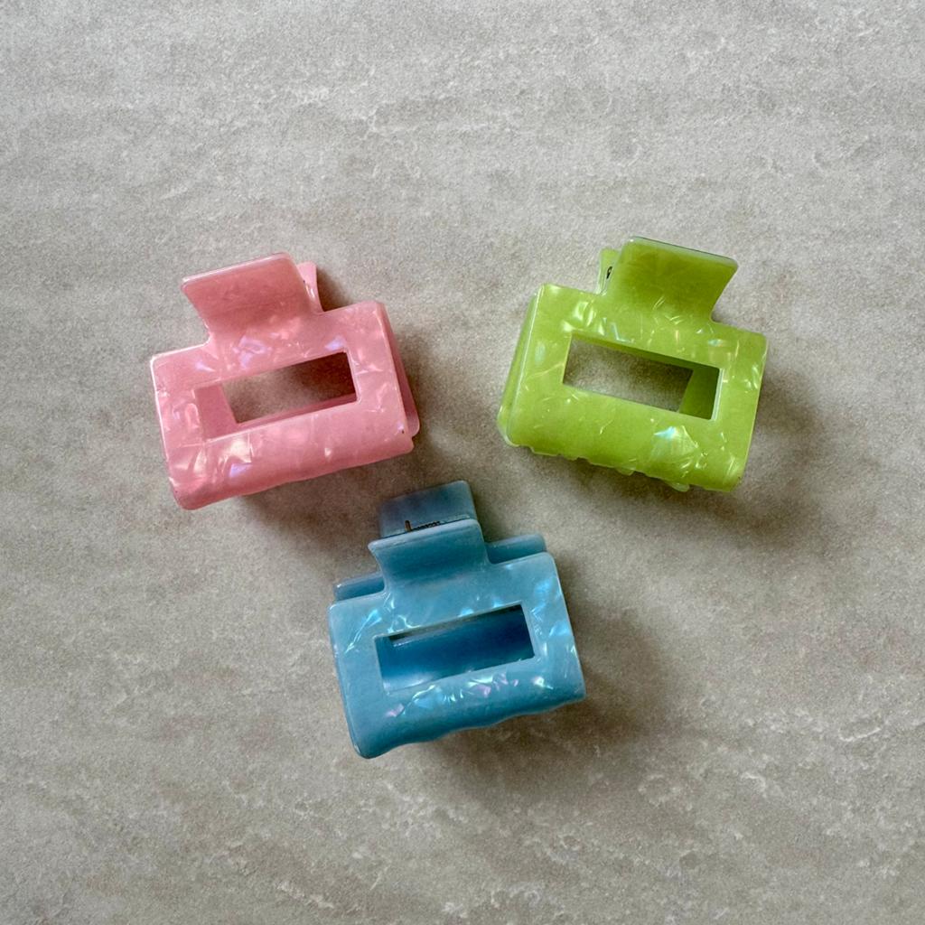3 gekleurde haarclips, Ophalen of Verzenden, Zo goed als nieuw, Haarspeld