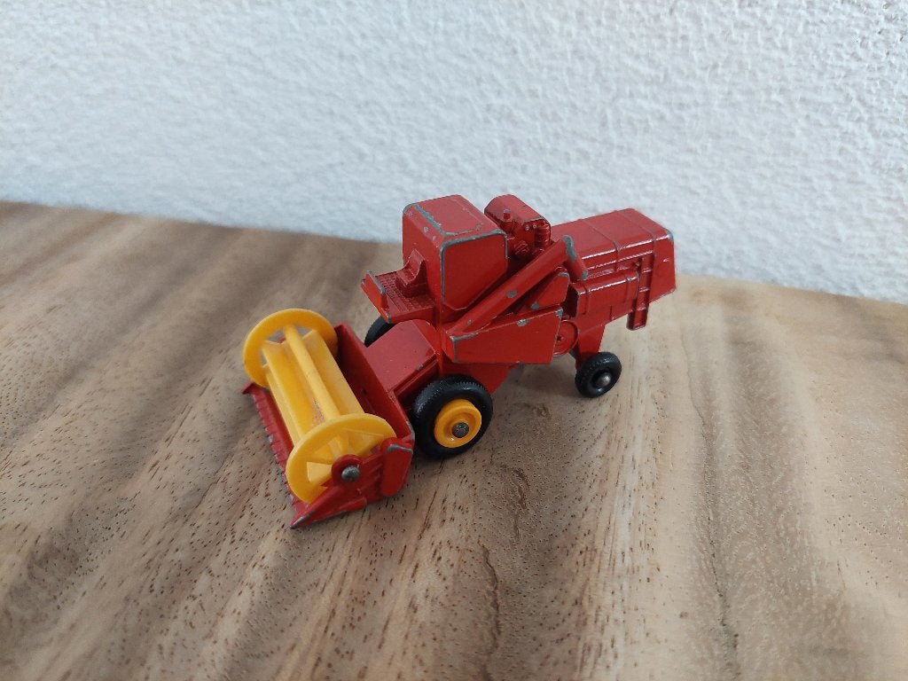 Matchbox series #65 Claas Combine Harvester, Gebruikt, Matchbox, Tractor of Landbouw, Ophalen of Verzenden
