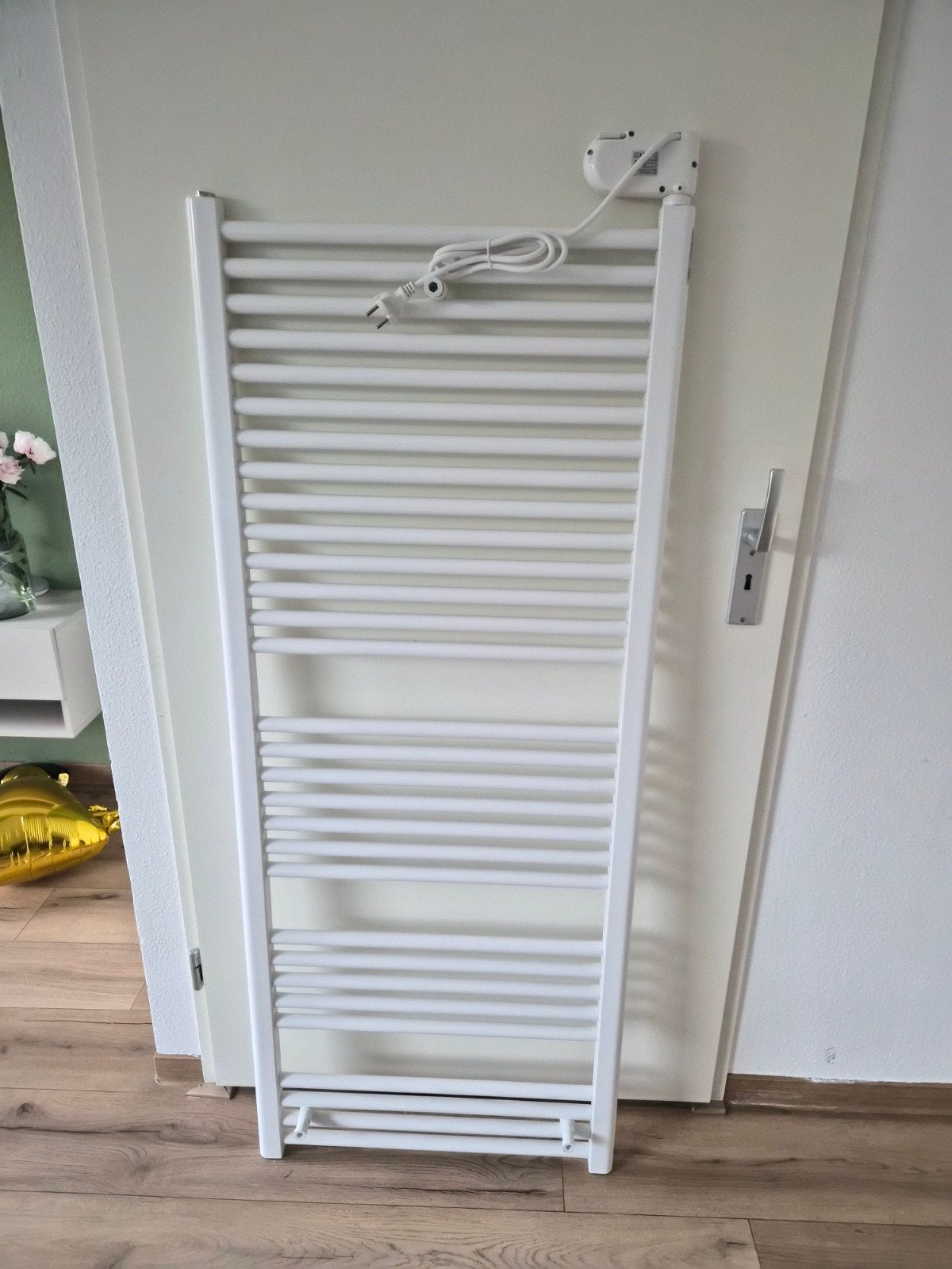 Zehnder Aura E elektrische radiator 146.6x60 cm wit (nieuw), Ophalen, Radiator, Nieuw, 60 tot 150 cm