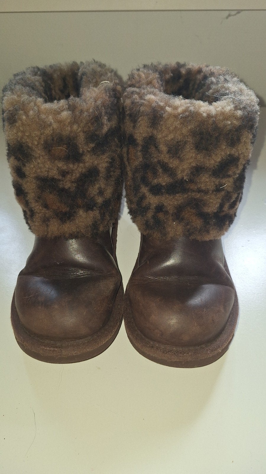 Uggs maat 31 met luipaardprint, Ophalen, Gebruikt, Ugg, Meisje