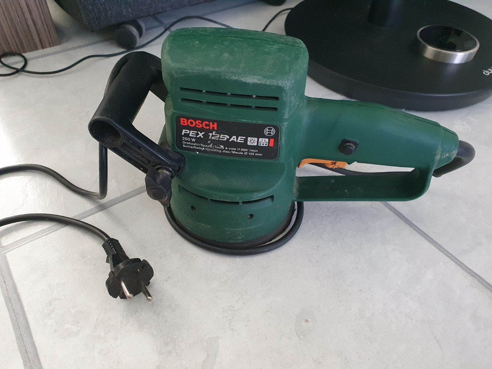 Bosch schuurmachine, Ophalen of Verzenden, Zo goed als nieuw, Minder dan 600 watt, Vlakschuurmachine