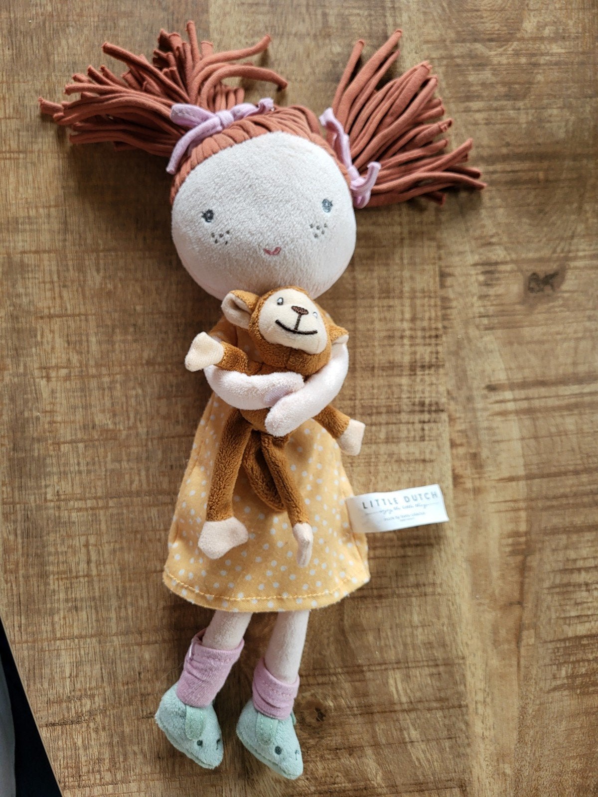 Little Dutch Knuffelpop Sophia met Aapje - 35 cm, Kinderen en Baby's, Ophalen of Verzenden, Gebruikt, Babypop