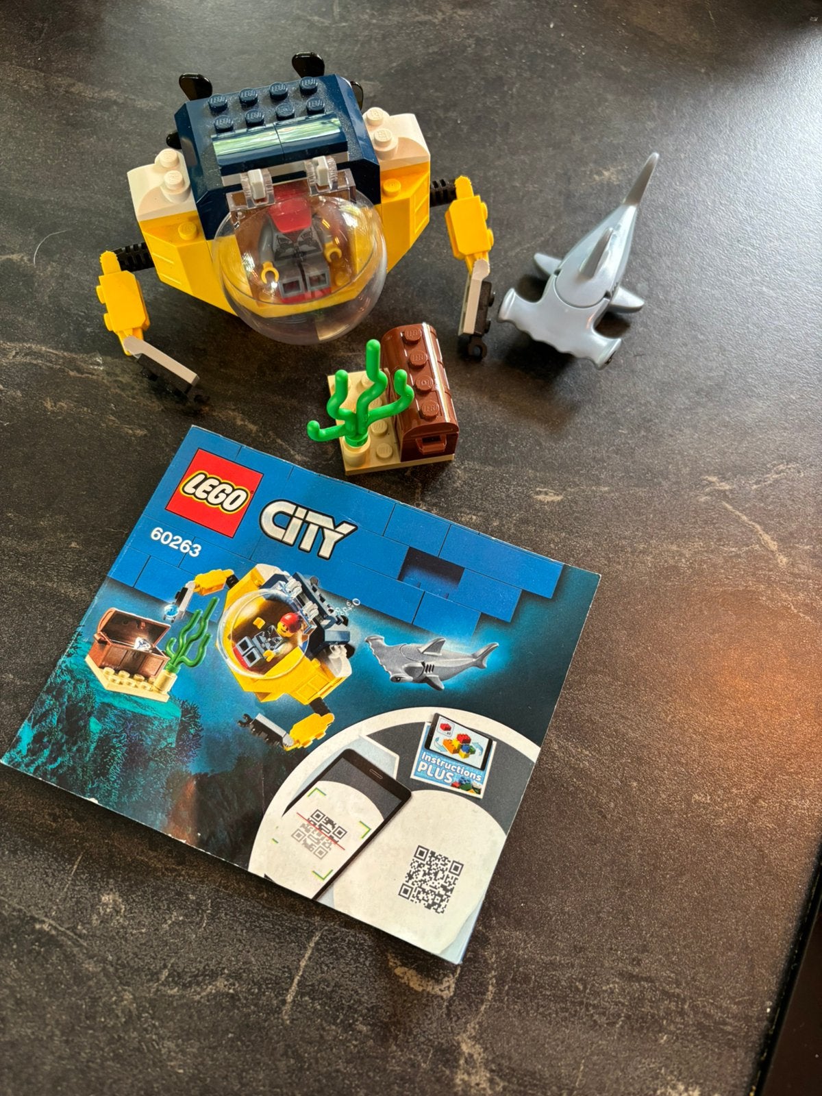LEGO City 60263 onderwaterboot, Ophalen of Verzenden, Zo goed als nieuw